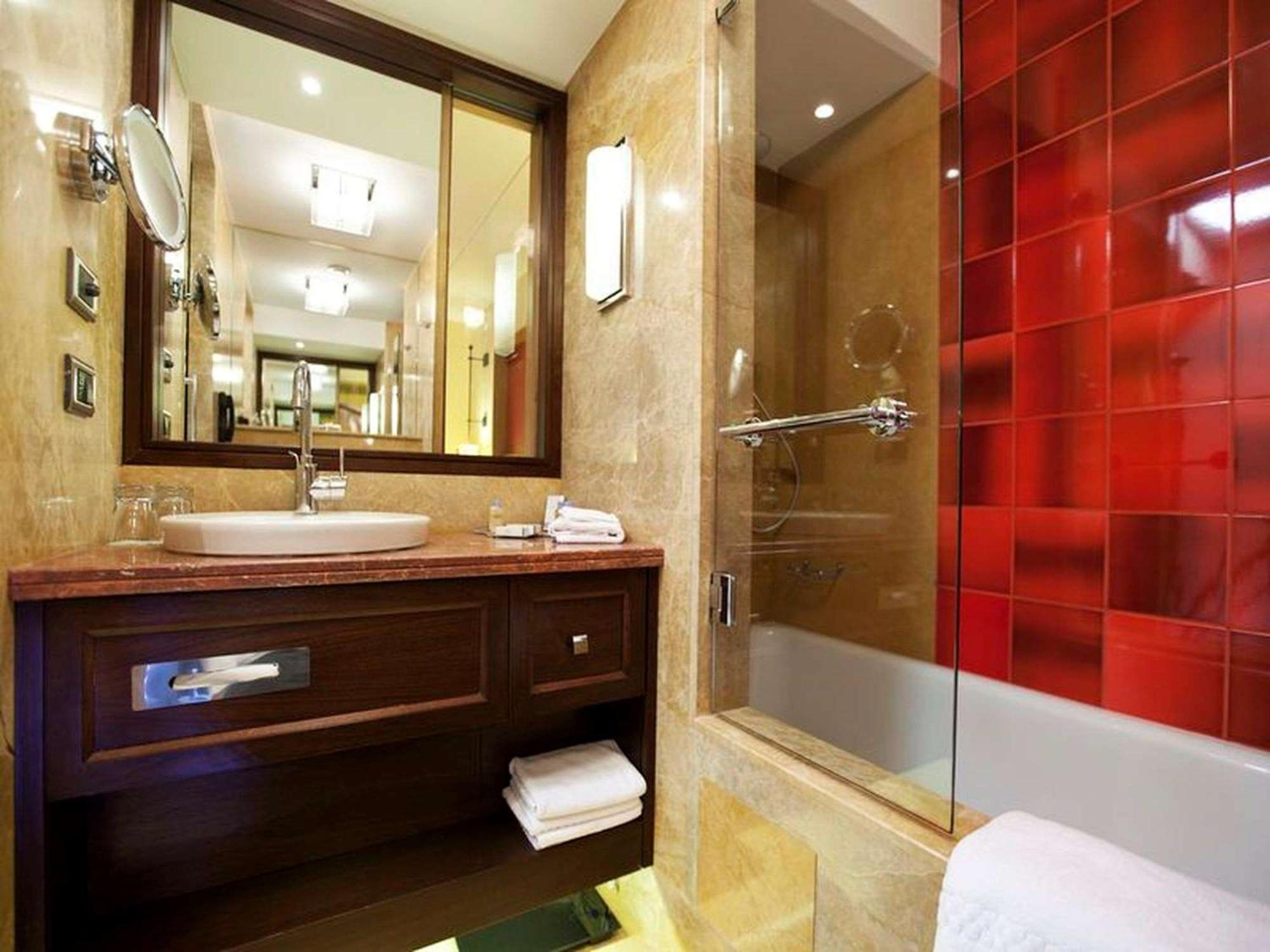 ดับเบิ้ลทรี บาย ฮิลตัน เอวานอส แคปปาโดเซีย Hotel Avanos ภายนอก รูปภาพ