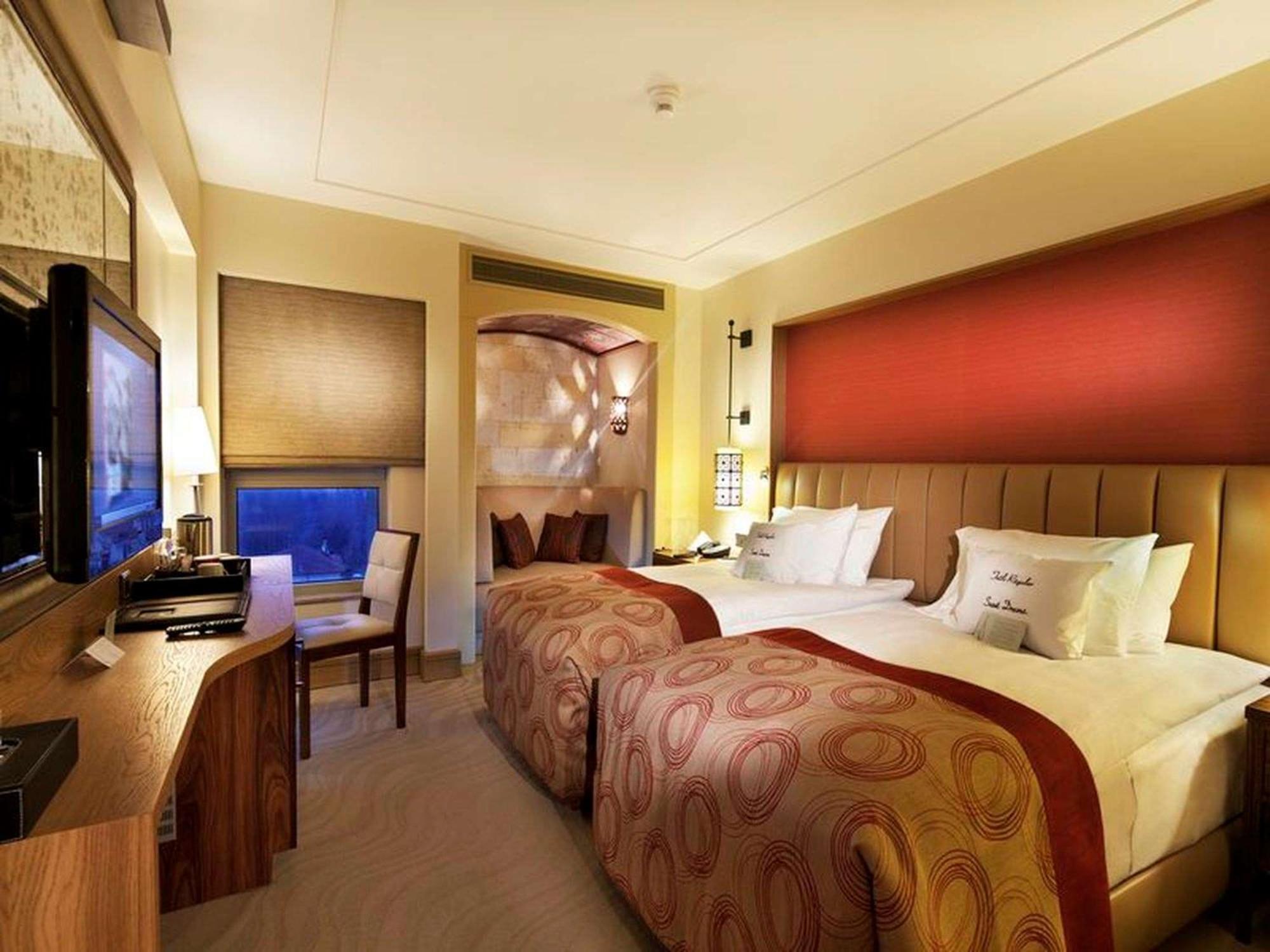 ดับเบิ้ลทรี บาย ฮิลตัน เอวานอส แคปปาโดเซีย Hotel Avanos ภายนอก รูปภาพ